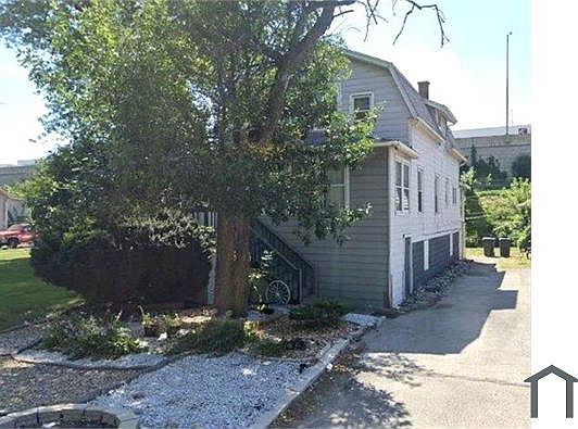 2nd image of 1425 W 171st St APT 1