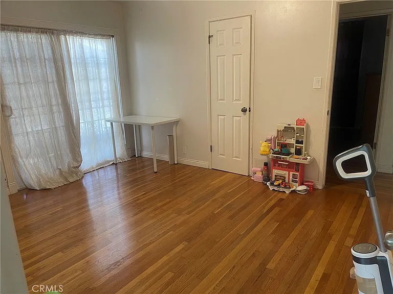 6207 Cloverly Ave — Photo 15