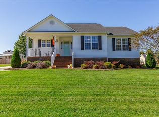 638 Wendy Dr, Graham, NC 27253