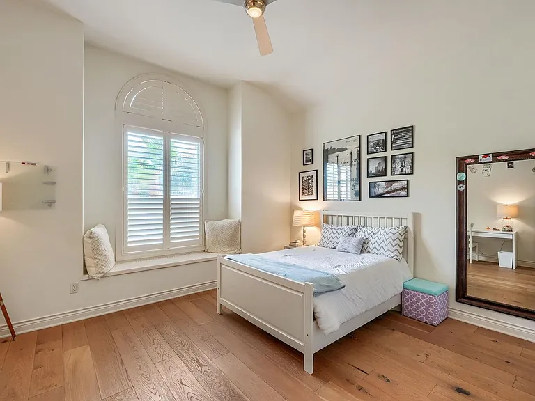 701 Hurst Creek Rd — Photo 5