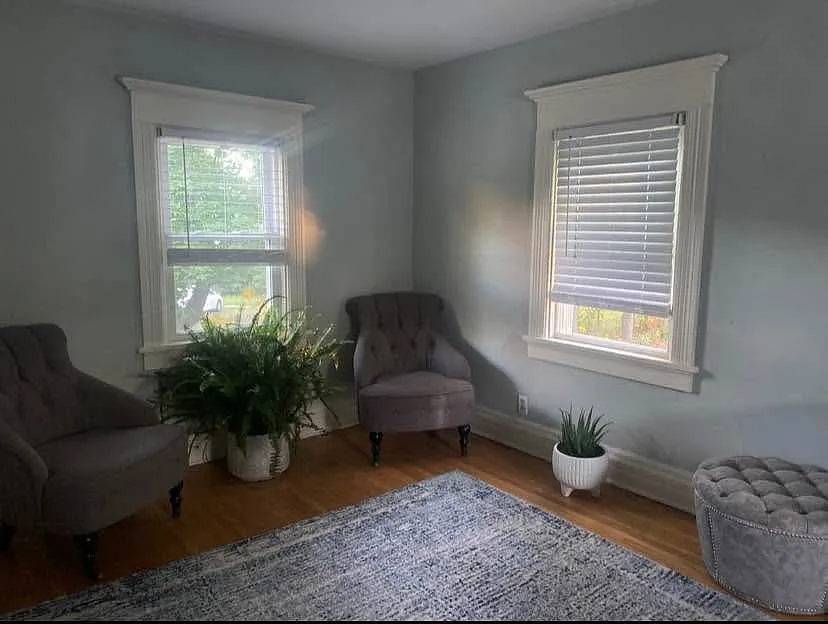 1 bed, 825 sqft, $1,200 — Photo 2