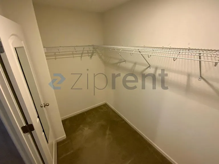 8018 Finchley Ct — Photo 52