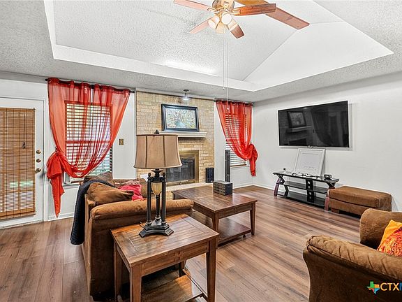 3rd image of 1610 Ronstan Dr