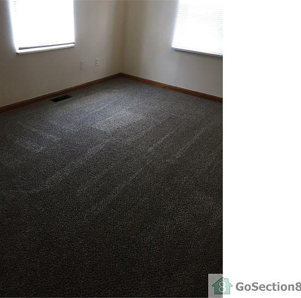 1st image of 717 Almond Ave