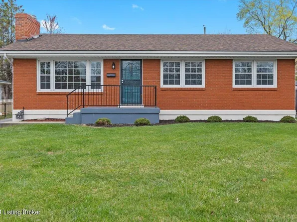 3511 Capri Dr, Louisville, KY 40218