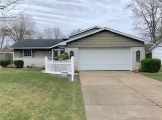 2021 W 39th St, Lorain, OH 44053