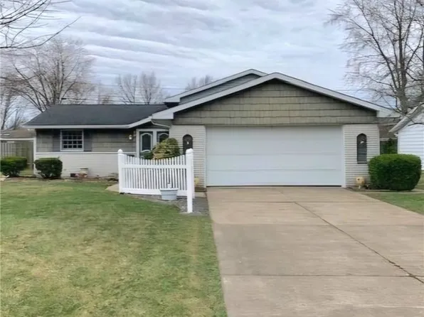 2021 W 39th St, Lorain, OH 44053