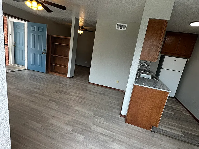 1932 E Lindsey St #224 — Photo 5