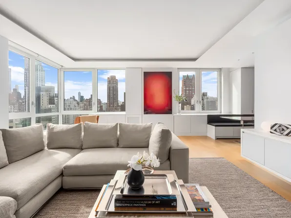 300 East 77th Street 17A image 1 of 15