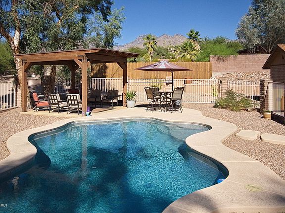 5th image of 4831 N Boyd Ln