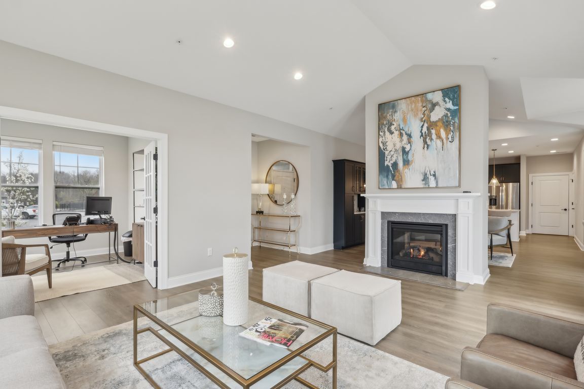 Highland Dr-05042025-011