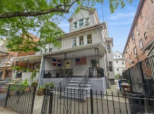4808 92nd St, Flushing, NY 11373
