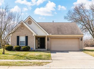 2432 Harmony Dr, Xenia, OH 45385