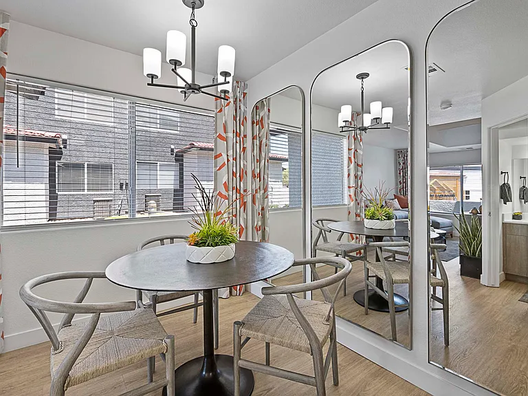 The Townhomes at Horizon Ridge, Henderson, NV, Dining Area