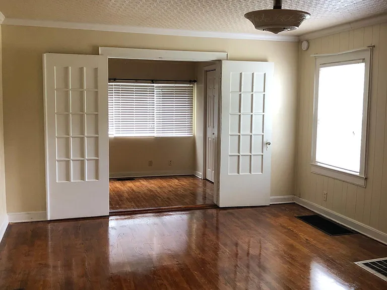 142 Maryville Hwy — Photo 10