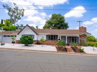 705 Beacon Pl, Escondido, CA 92025