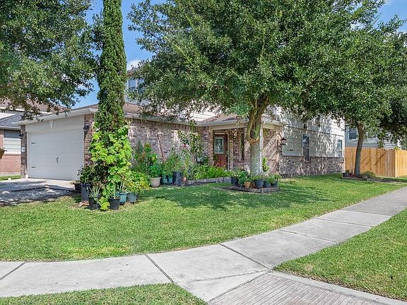 2nd image of 2802 Oriole Wood Ct