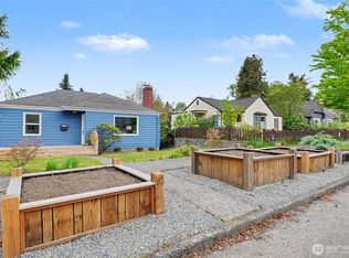 7537 21st Ave NE, Seattle, WA 98115