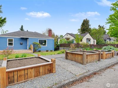 7537 21st Avenue NE, Seattle, WA, 98115