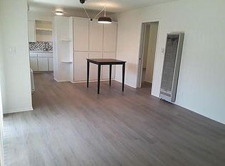 71 N Roosevelt Ave #E, Pasadena, CA 91107