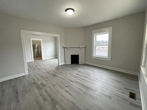 4th image of 2250 Virginia Ave