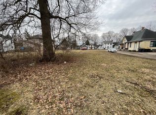 230 W 5th St, Anderson, IN 46016