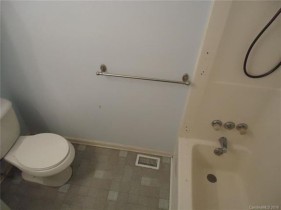 5th image of 1530 Player Ct
