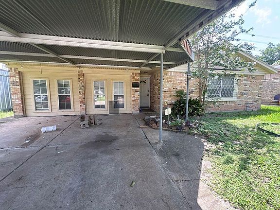2nd image of 666 Overbluff St