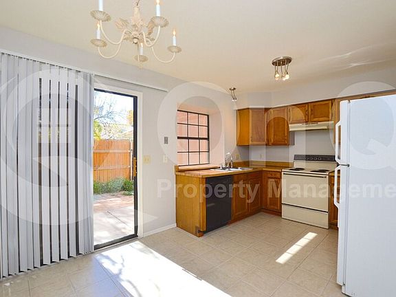 3rd image of 4901 E Kelton Ln Unit 1094