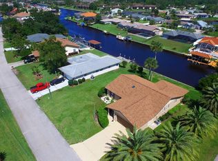 2 Florence Ct, Palm Coast, FL 32137
