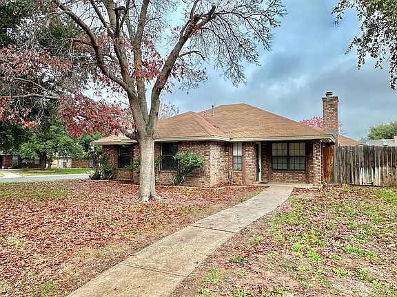 3rd image of 3546 Cedar Ridge Ln