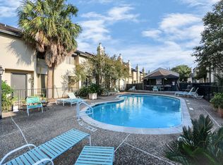 1112 Bering Dr APT 52, Houston, TX 77057
