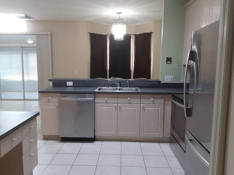 40 Emerald Bay Dr — Photo 8