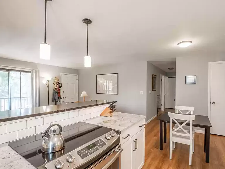 665 Manhattan Dr #201 — Photo 5