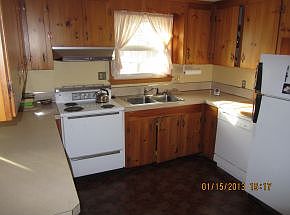 5th image of 28 Bates Dr