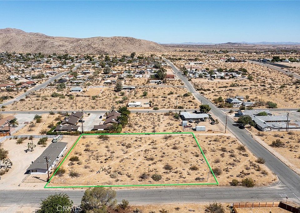 1st image of 61900 Verbena Rd Lot 13