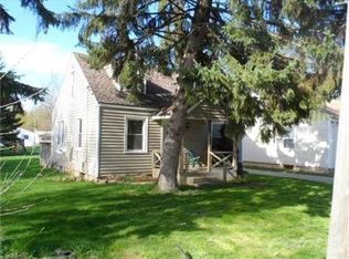 523 E Howe Ave, Lansing, MI 48906