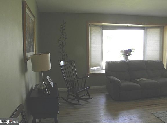 4th image of 7721 Bradford St
