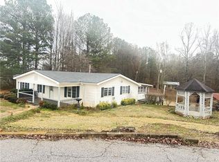 7329 Bates Dr, Cumming, GA 30040