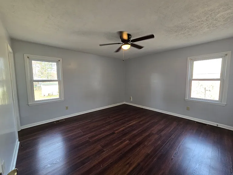 6758 Seaford Dr — Photo 9