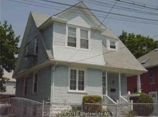 19 Villa Ave, Cranston, RI 02905