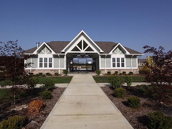 5th image of 5160 Charmaine Ln