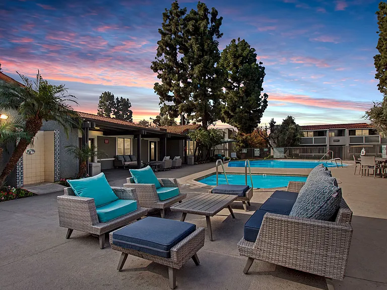 Olive Ridge Apartments — Photo 32