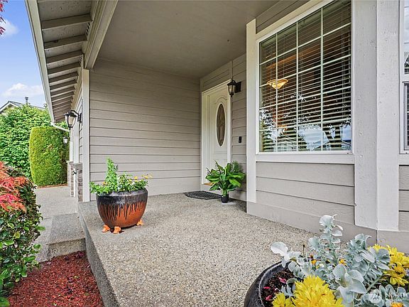 2nd image of 2617 184th Street Ct E