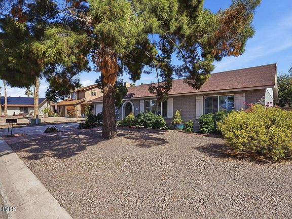 2nd image of 18421 N 45TH Drive