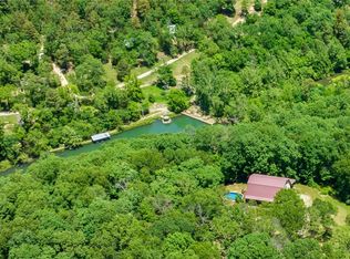 482 County Road 332, Eureka Springs, AR 72632