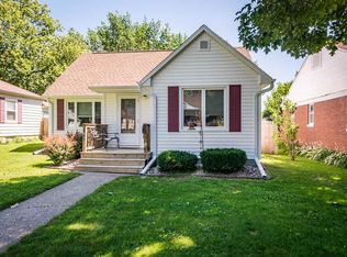 254 19th Pl, Clinton, IA 52732