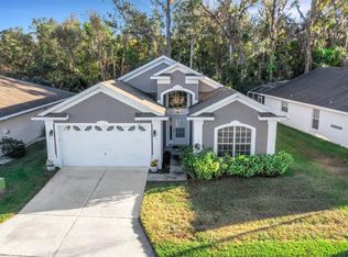 411 Ridge View Dr, Davenport, FL 33837