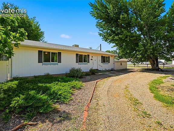 3rd image of 257 Glenmoor Rd