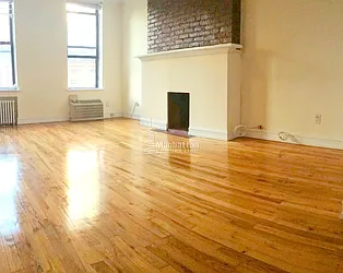 Rented by Manhattan Connection